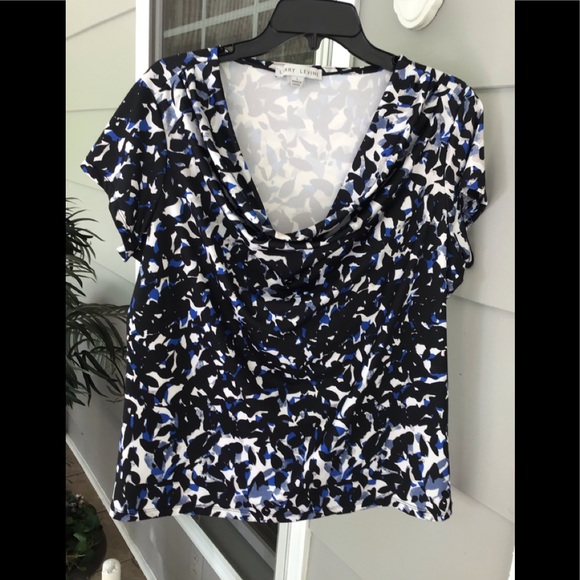Larry Levine size Large Women top black,blue,white,gray dressy EUC - Picture 2 of 12